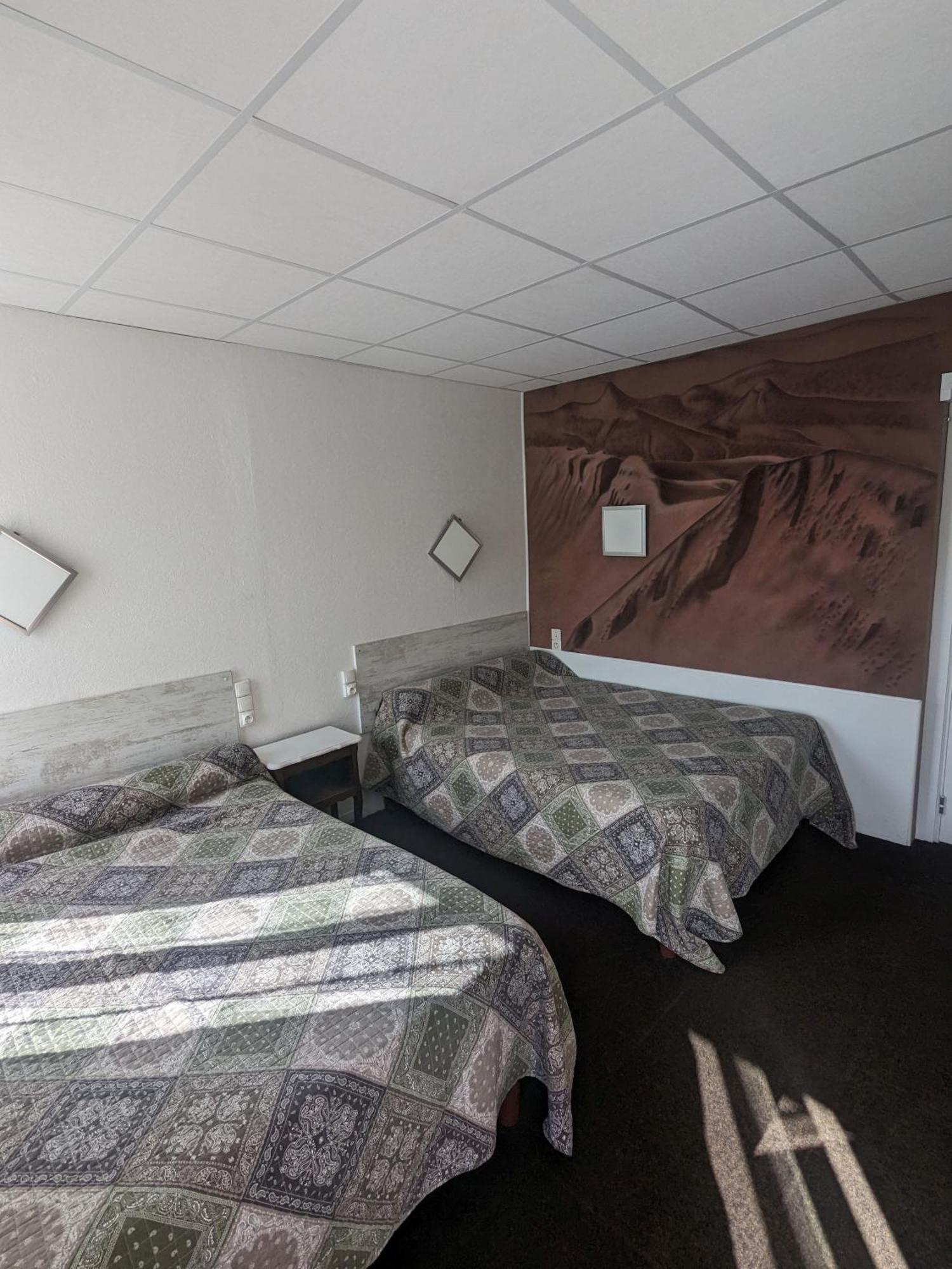 Le Rider Hotel บอร์-เลส์-ออร์ก ภายนอก รูปภาพ
