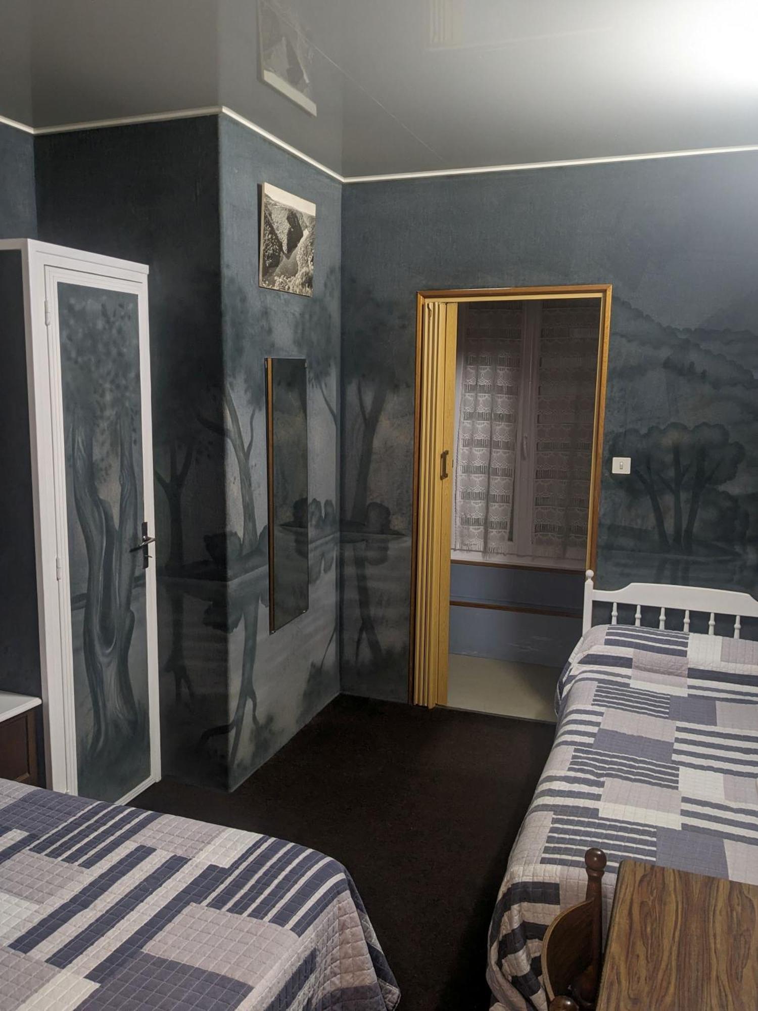 Le Rider Hotel บอร์-เลส์-ออร์ก ภายนอก รูปภาพ