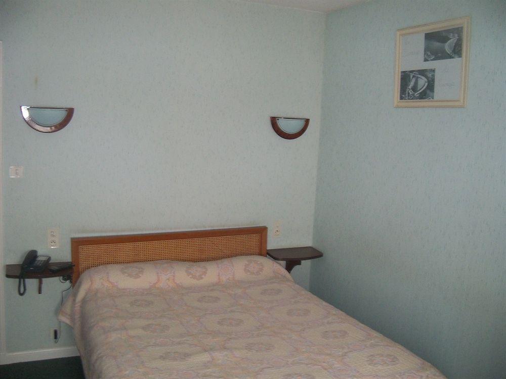 Le Rider Hotel บอร์-เลส์-ออร์ก ภายนอก รูปภาพ